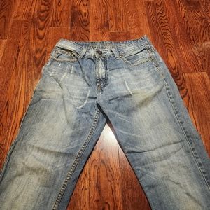 32" Men's Jeans